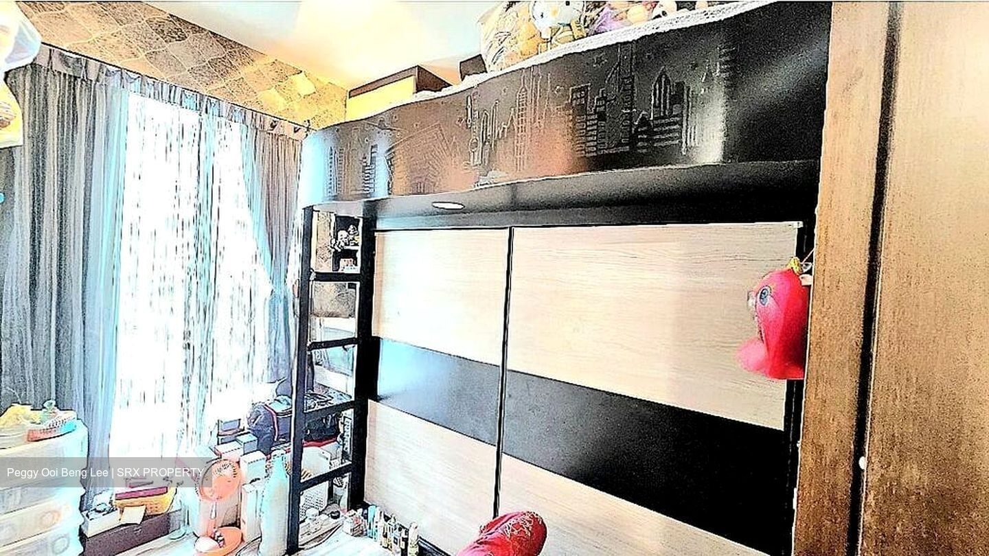 Watercolours (D18), Condominium #504660911